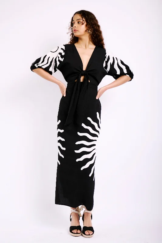 Tie Front Column Dress in Huge Sun