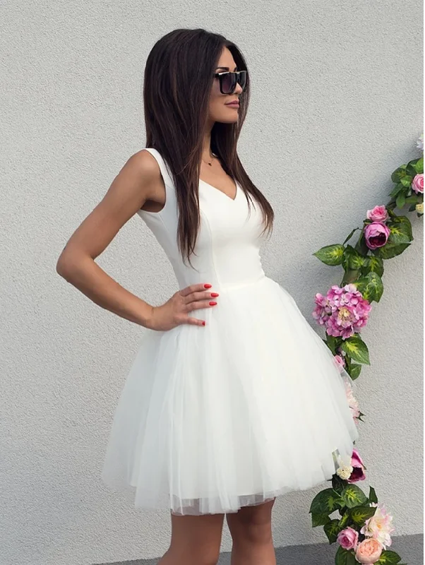 V Neck White Tulle Short Prom Dresses, White Tulle Formal Homecoming Graduation Evening Dresses V Neck White Tulle Short Prom Dresses, White Tulle Formal Homecoming Graduation Evening Dresses