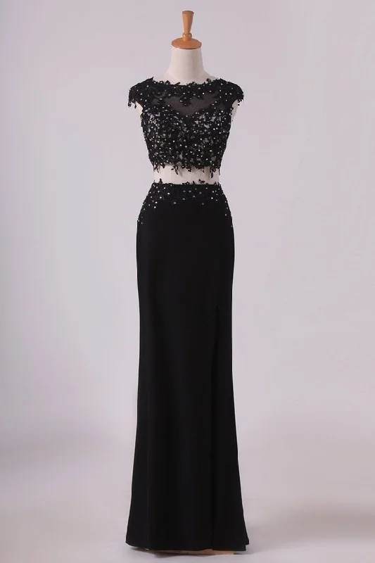 2024 Prom Dresse Scoop Sheath With Applique And Beads Two-Piece P2JASNLH