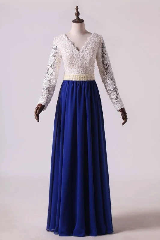 2024 Hot V Neck Prom Dresses A Line Chiffon With Applique Sweep Train Dark Royal P28TH845