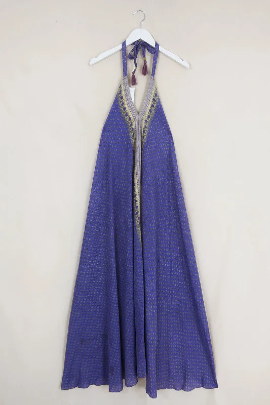 SALE Athena Maxi Dress - Vintage Sari - Lavender Flowers - Free Size S/M Comfortable Satin Maxi Dress SALE Athena Maxi Dress - Vintage Sari - Lavender Flowers - Free Size S/M Comfortable Satin Maxi Dress