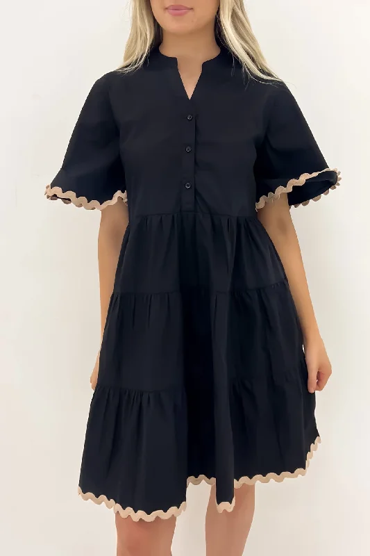Kruze Mini Dress Black Latte Stylish Short-Sleeve Mini Dress