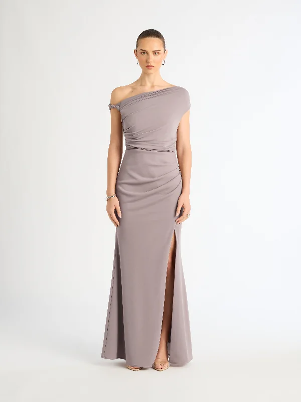 STELLA MAXI DRESS Fashionable Chiffon Maxi Dress