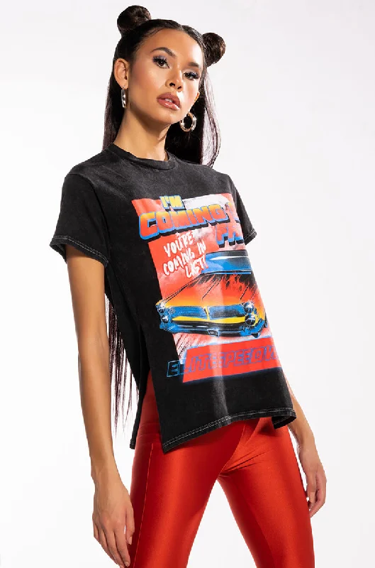 COMING IN FIRST CREW NECK GRAPHIC TSHIRT Relaxed Fit Short Blouse