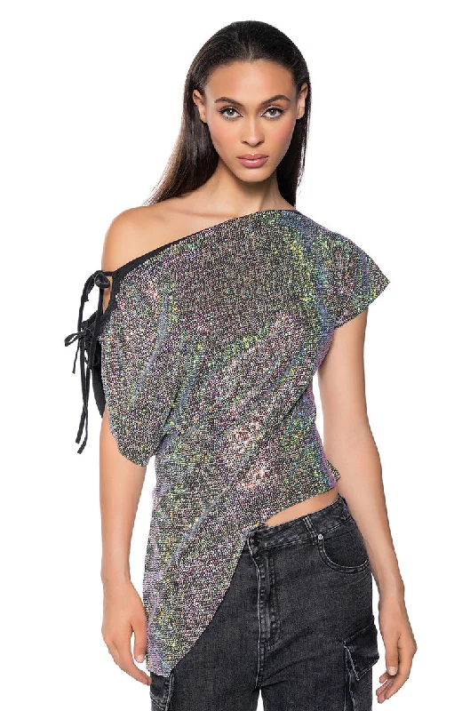 GLISTENING ASYMMETRICAL TSHIRT IN GREY MULTI Stylish Pleated Short Sleeve
