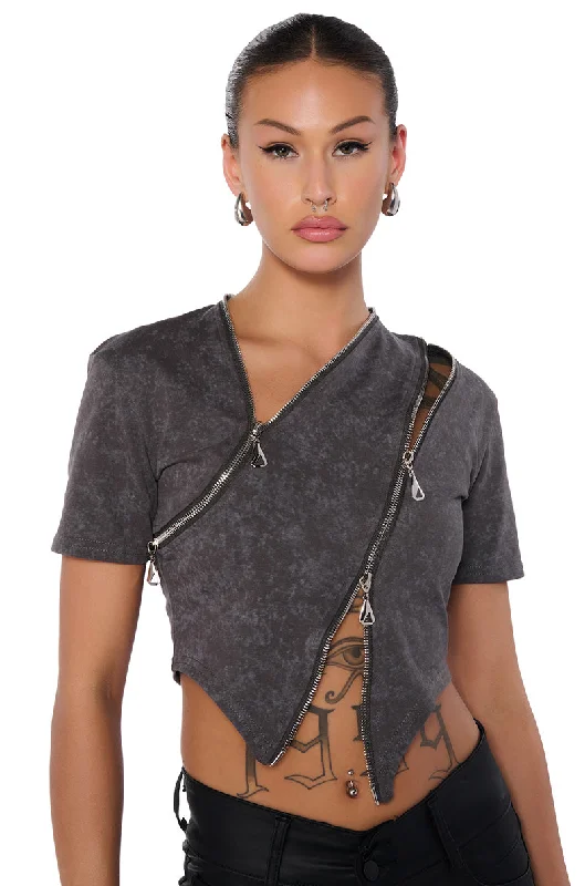 NO BASIC ZONE ZIP UP DETAIL TSHIRT IN BLACK GREY Classic Button-Up Short Tee