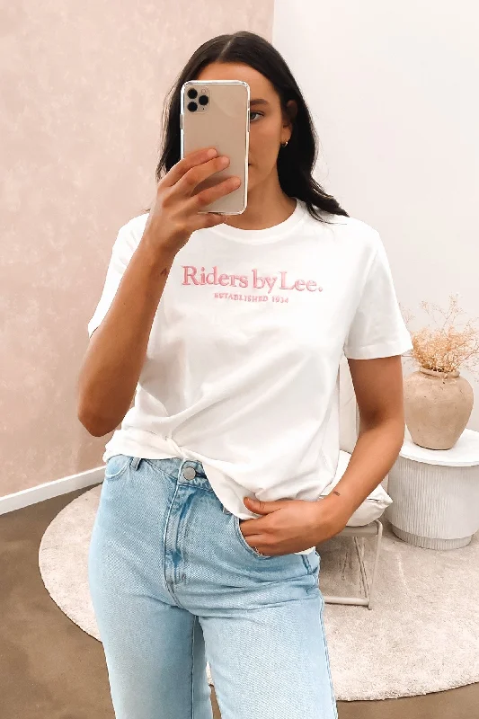 Relaxed Tee Vintage White Iron Safe Non-Iron Wrinkle Free