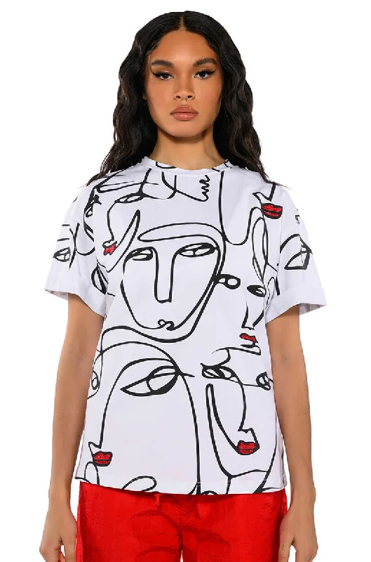 TWIN SOULS GRAPHIC TSHIRT Relaxed Short Sleeve Tee