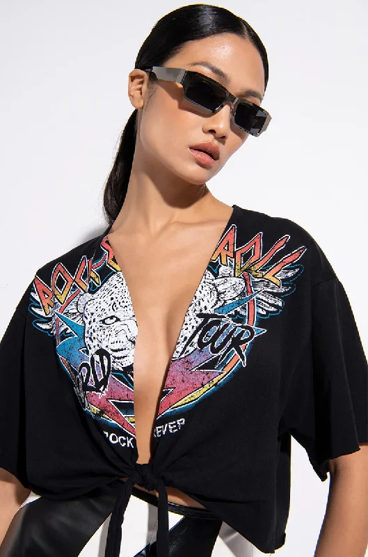 WORLD TOUR TIE FRONT CROPPED GRAPHIC T SHIRT Comfortable Ribbed Short Sleeve