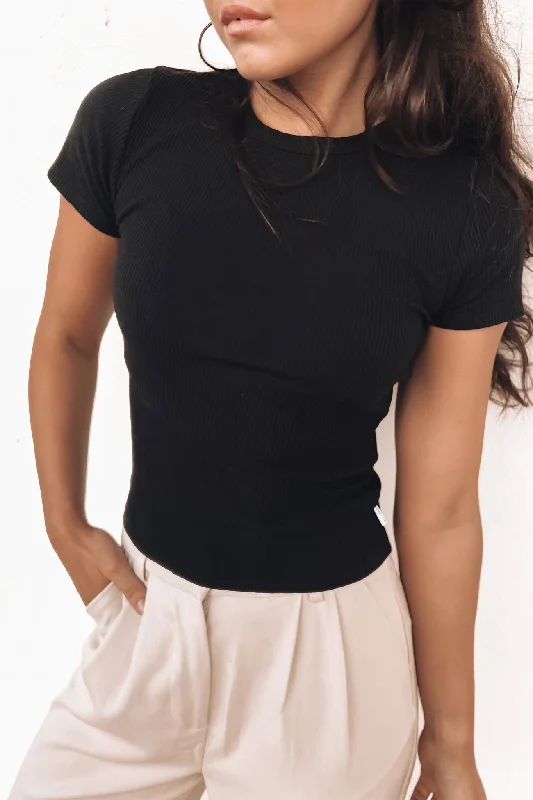 Zah Core Rib Tee Black Graphic Embroidered Appliqued