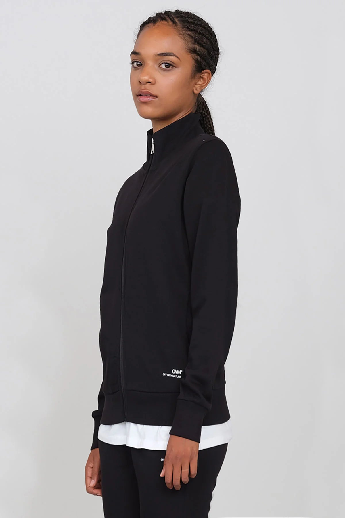 Women's Gauzed Sweatshirt With A Zipper Black Hoodie with Rolled Sleeves Casual Relaxed Women's Gauzed Sweatshirt With A Zipper Black Hoodie with Rolled Sleeves Casual Relaxed