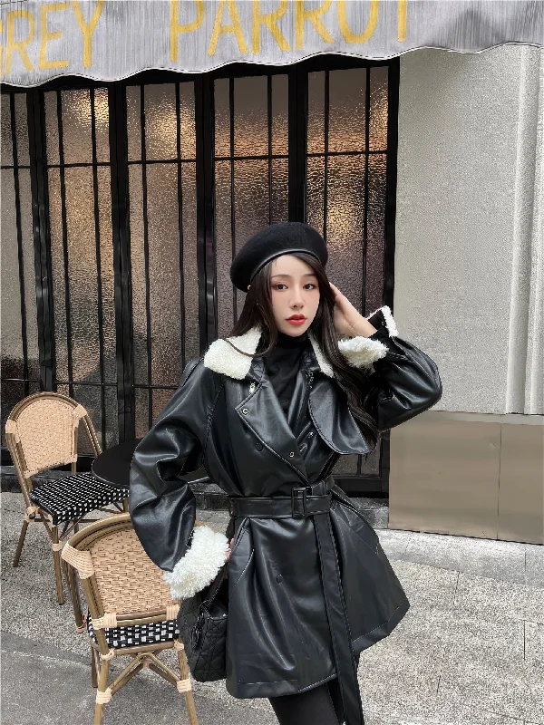 Women’s Black Genuine Lambskin Sherpa Shearling Faux Fur Collar Warm Casual Oversized Streetwear Leather Trench Coat